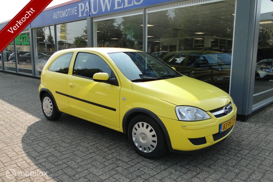 Opel Corsa 1.2-16V Enjoy, benz, handgesch, 2004, 125279 km .wegens inruil verkregen.