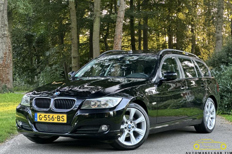 BMW 3-serie Touring 318i LCI / Facelift / Panoramadak / Led