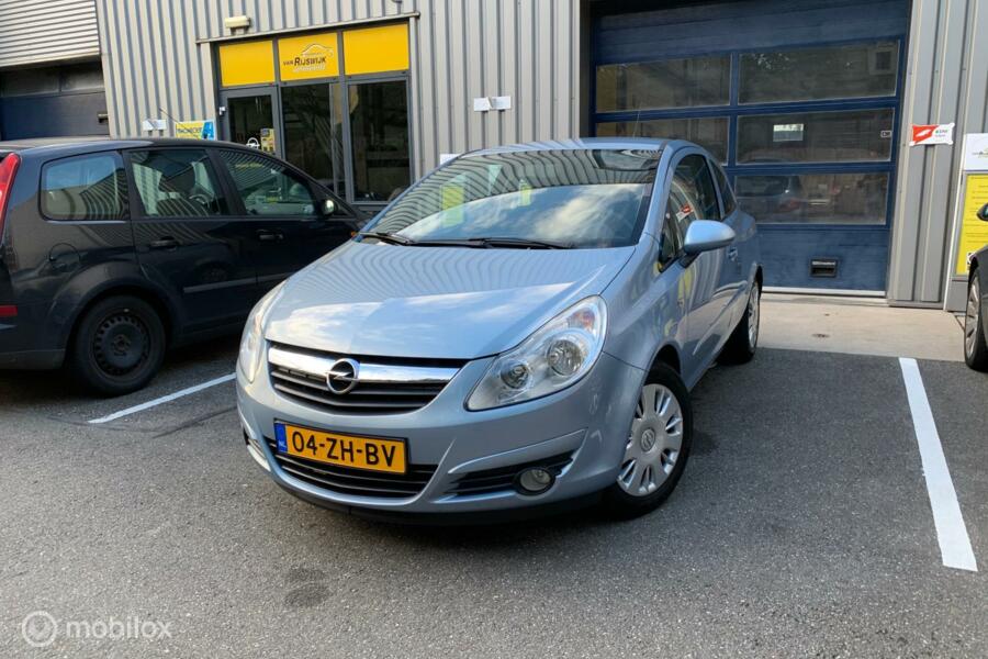 Opel Corsa 1.2-16V Enjoy 3 deurs NL auto