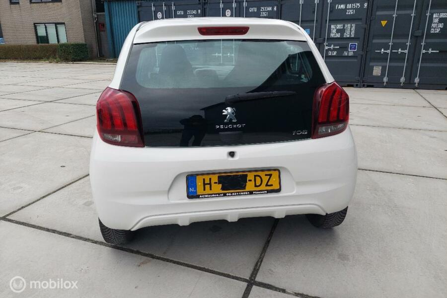 Peugeot 108 1.0 e-VTi Blue Lease ( schade)
