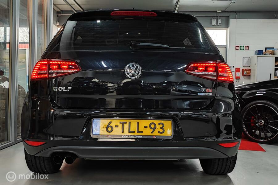 Volkswagen Golf 1.4 TSI DSG  ACT PANORAMA XENON LED LEER MASSAGE XENON N.A.P PDC NAVIGATIE
