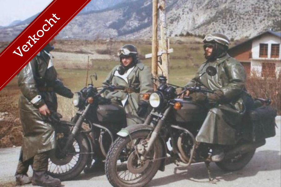 Honda CB250G army (moto de l'armée)