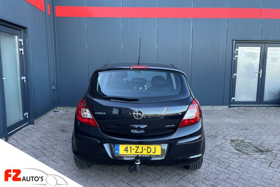 Opel Corsa 1.4-16V Enjoy | 5DRS | Metallic | Airco |