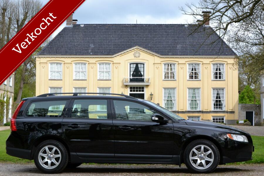 Volvo V70 2.5T Kinetic Automaat Youngtimer