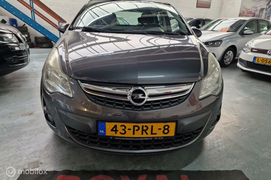 Opel Corsa 1.2-16V Cosmo/Nap/Cruise/Zeer nette Auto!