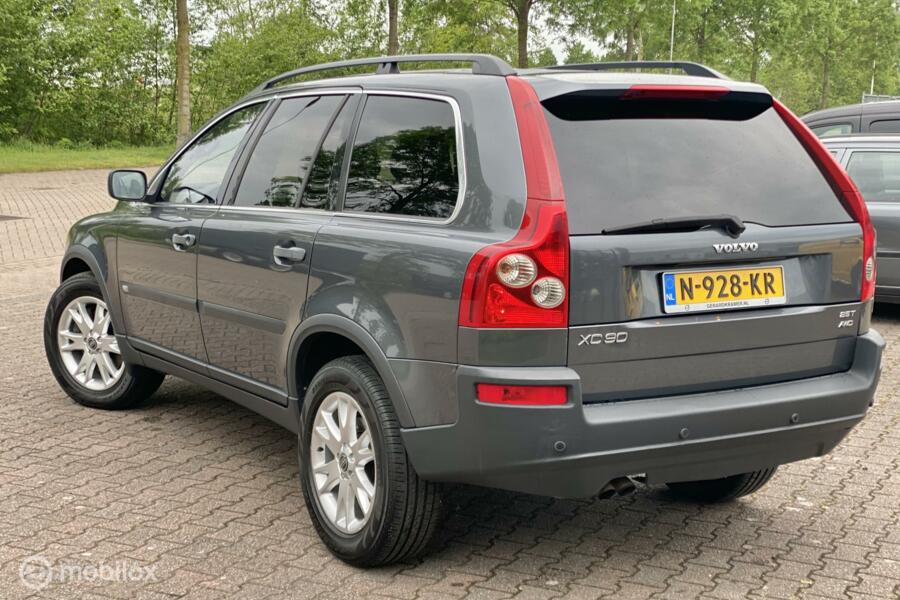 Volvo XC90 2.5 T Momentum 7p. Youngtimer