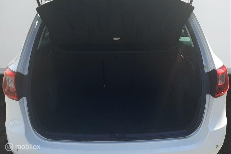 Seat Ibiza ST  style  1.2 airco, pdc, navi, lm velgen