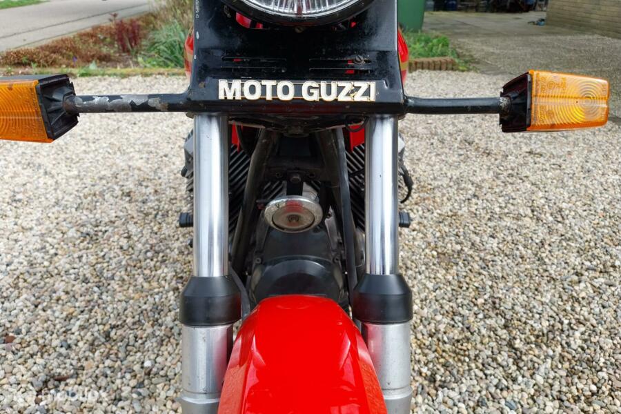 Moto Guzzi V 50-III