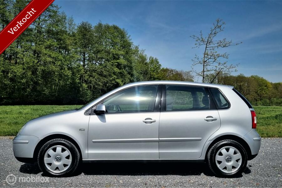 Volkswagen Polo 1.4-16V Highline*Cruise*Airco*5 Drs*Automaat
