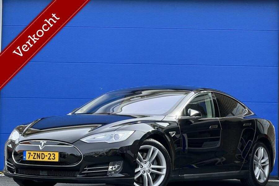 Tesla Model S 60 | Auto pilot | Free charging | nieuwe accu |