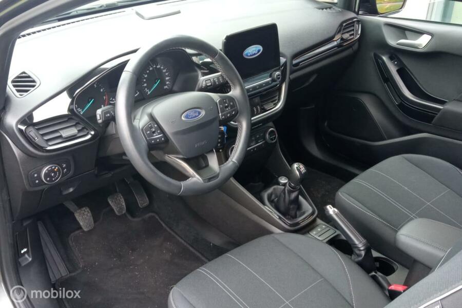 Ford Fiesta 1.1 63pk  Black Edition