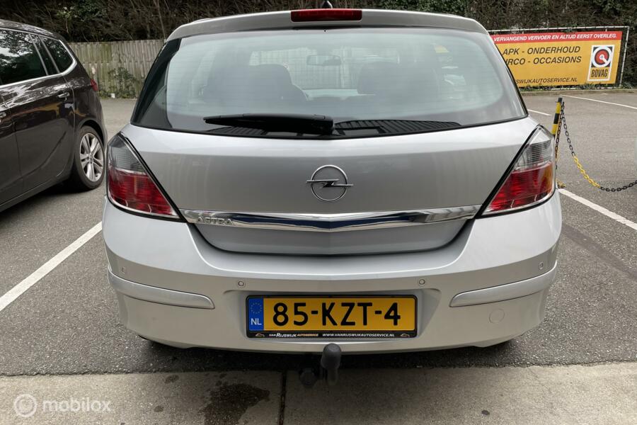 Opel Astra 1.6 Cosmo 5 deurs
