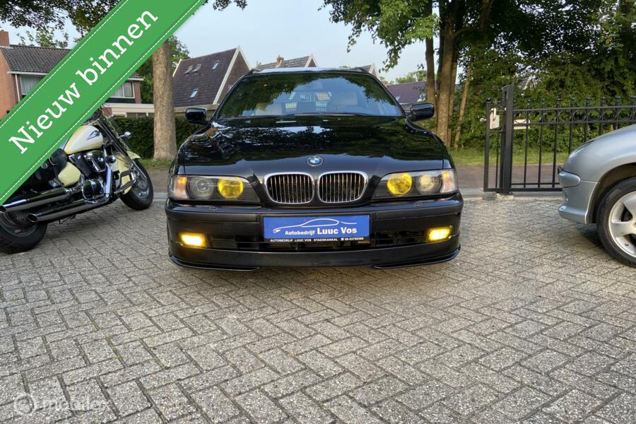 BMW 5-serie Touring 523i Executive, Youngtimer, Grote beurt