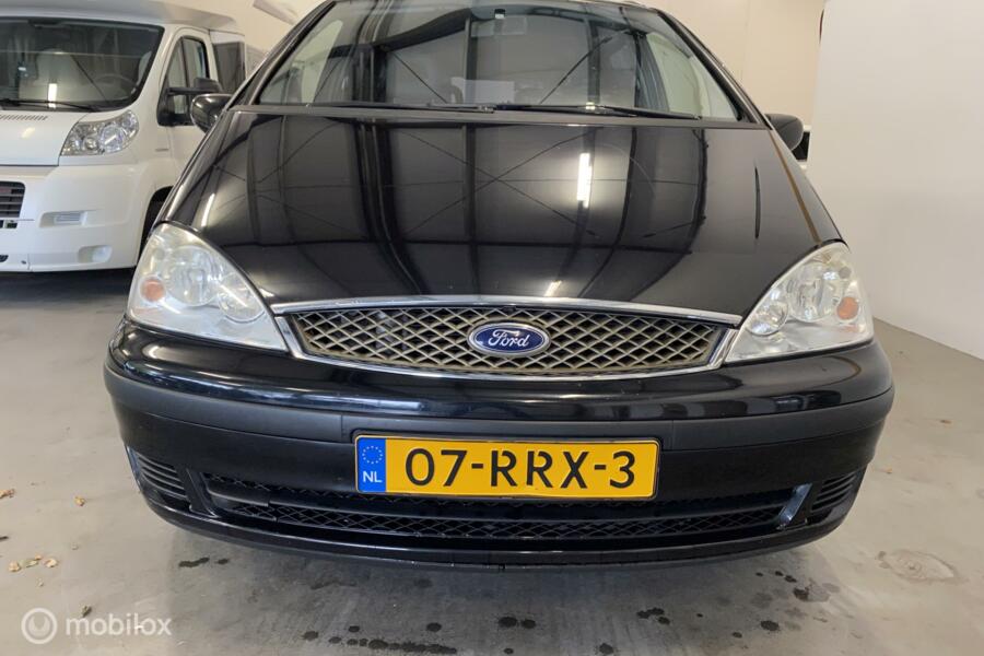 Ford Galaxy 2.0-8V Cool Edition | 7 persoons | Airco