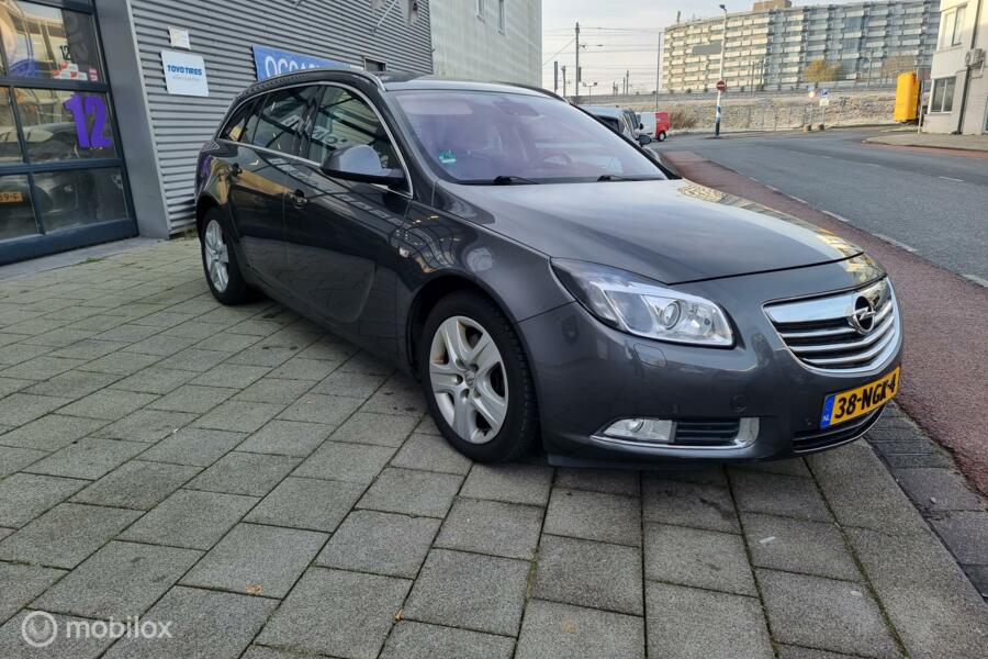 Opel Insignia Sports Tourer 2.0 T Cosmo