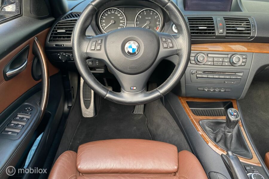 BMW 1-serie Cabrio 118i High Executive