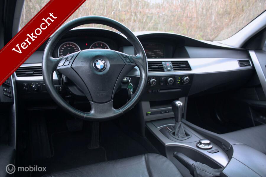 Youngtimer BMW 525i Touring AUT High Exec panorama/trekhaak