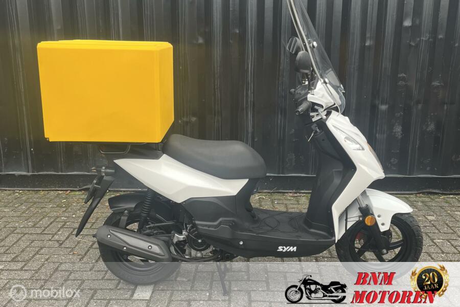 SYM Bromscooter Xpro topstaat!