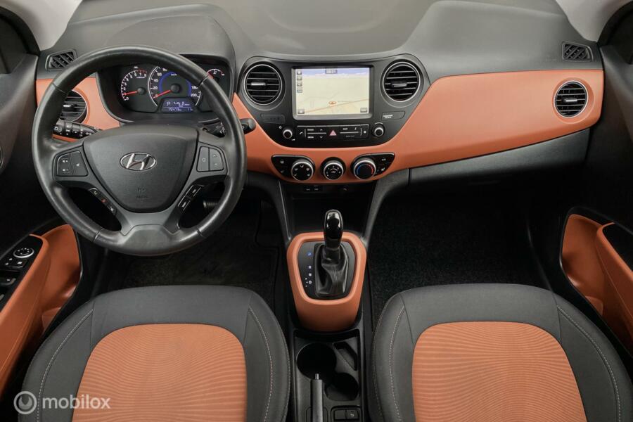 Hyundai i10 1.0i Comfort Automaat Navi Carplay Airco PDC