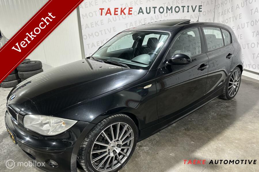 BMW 1-serie 118i Automaat Luxe