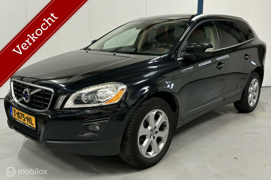 Volvo XC60 3.0 T6 AWD Momentum YOUNGTIMER / LEER / XENON