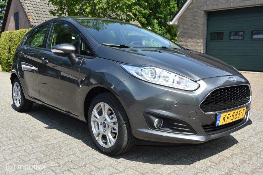 Ford Fiesta 1.0 Style Ultimate navi pdc cruise  aut airco