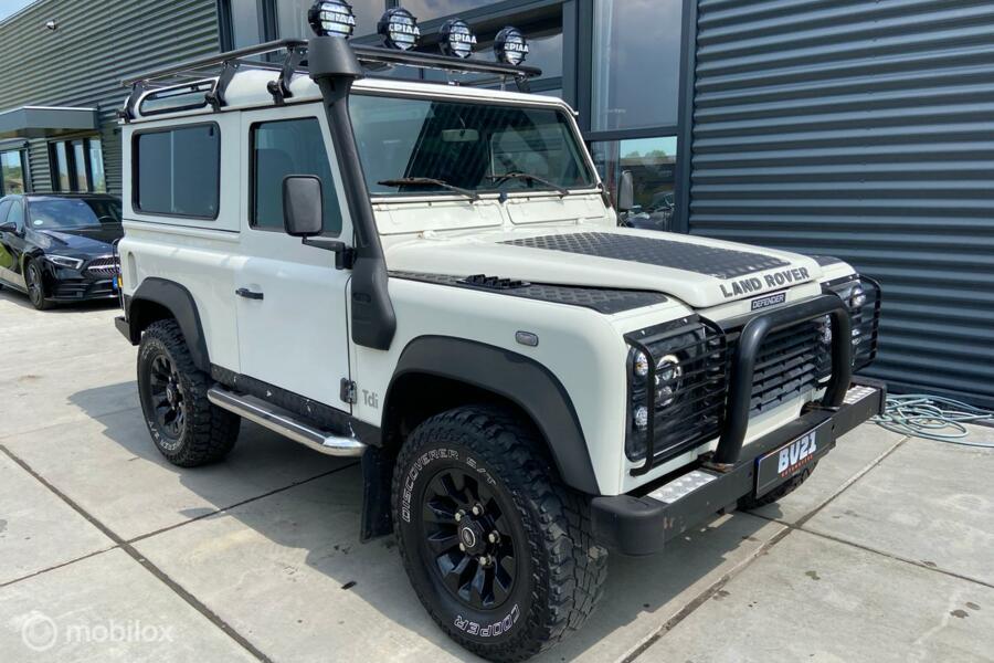 Land Rover Defender  2.5 90 Tdi County