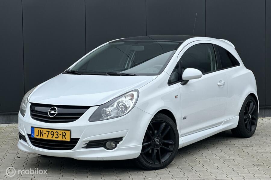 Opel Corsa 1.4-16V OPC-Line | NWE KETTING | AIRCO | 17 INCH|