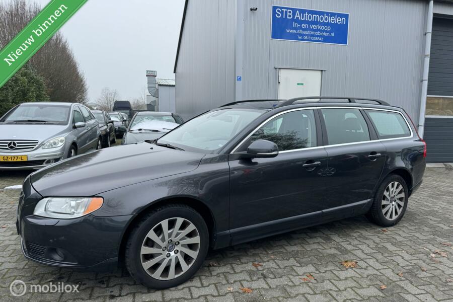 Volvo V70 1.6 T4 Limited Edition, Automaat, Leder, Xenon