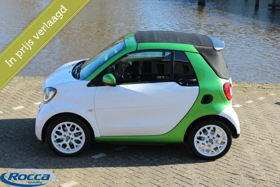 Smart Fortwo Cabrio Electric Greenflash Passion 17,6 kWh - Veel Opties ! SOH 98% !