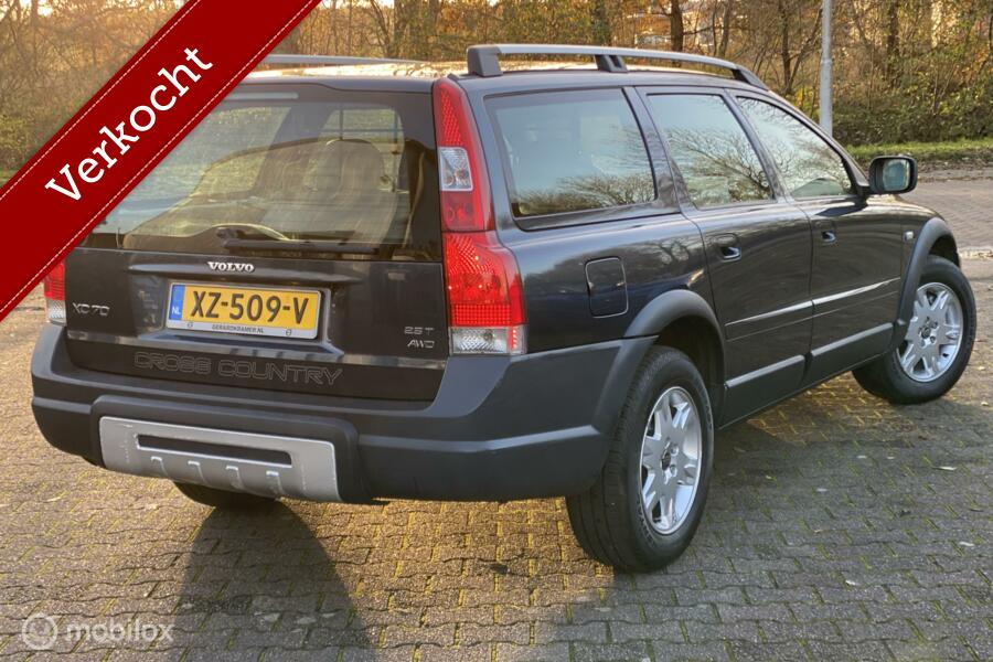 Volvo XC70 2.5T AWD Momentum Youngtimer