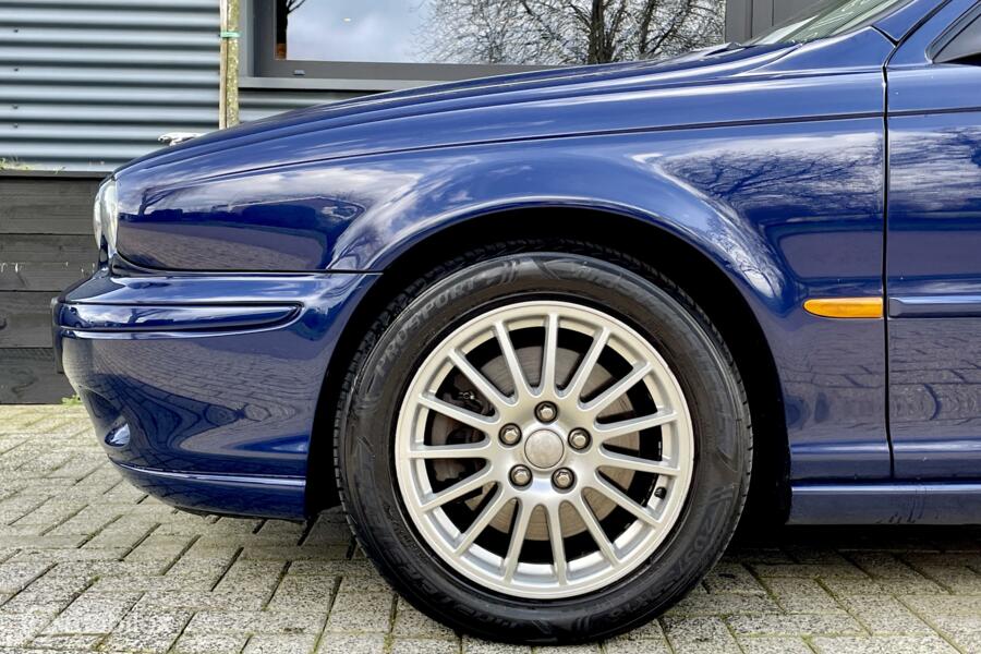 Youngtimer | Jaguar X-type | 3.0 V6 Sport | Beige Leer |