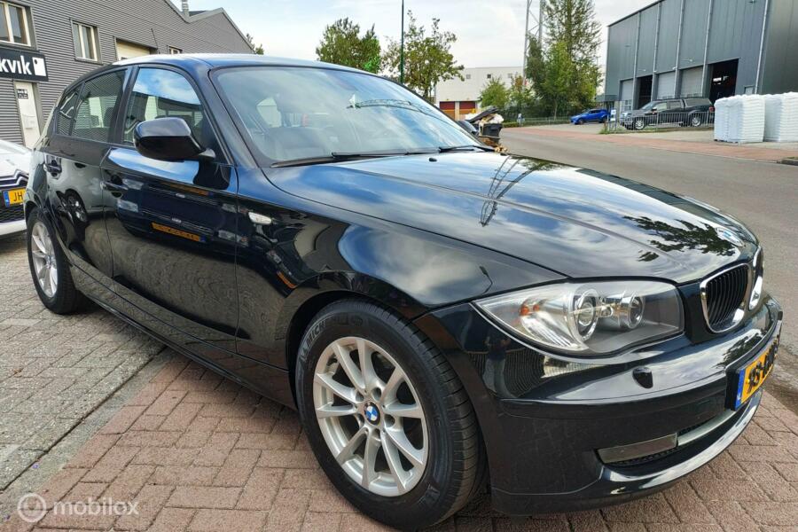 BMW 1-serie 118i 5d EffDyn Ed Business Line Ultimate Edition