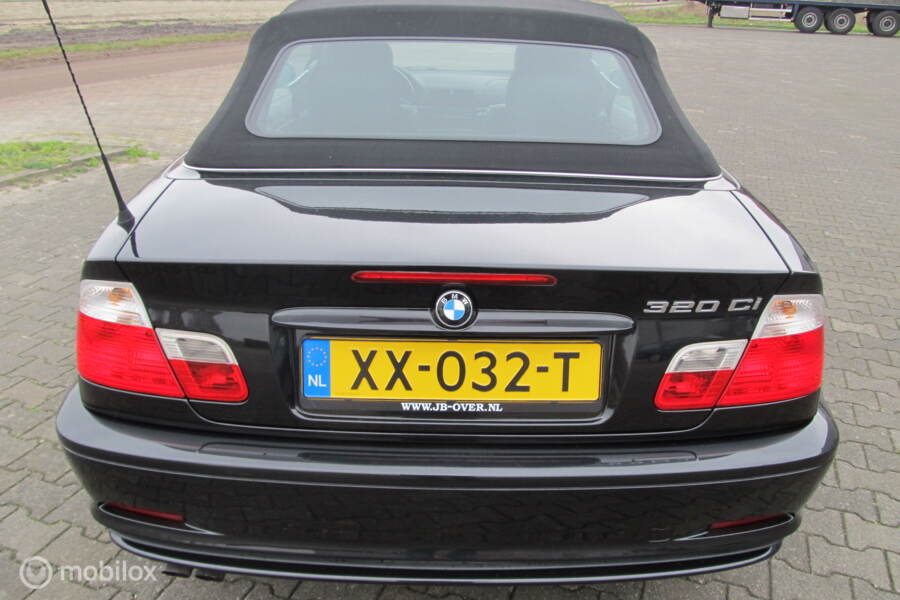 BMW Cabrio 320C,  74667 km uit zuid Frankrijk, met historie