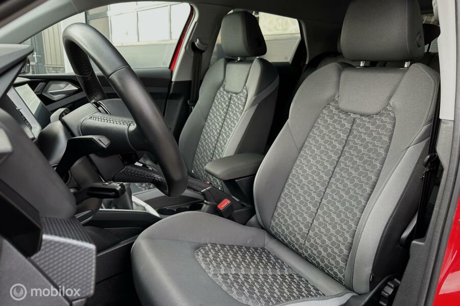 Audi A1 Sportback 30 TFSI S-line Vitrual Carplay Cruise Airco