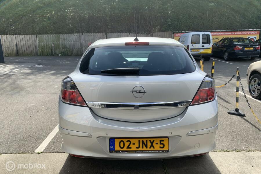 Opel Astra GTC 1.6 Temptation