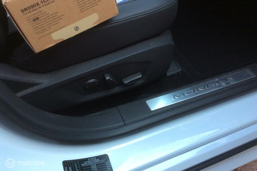 Ford Mondeo 2.0 Titanium S Automaat nav leder nap boekjes 19"