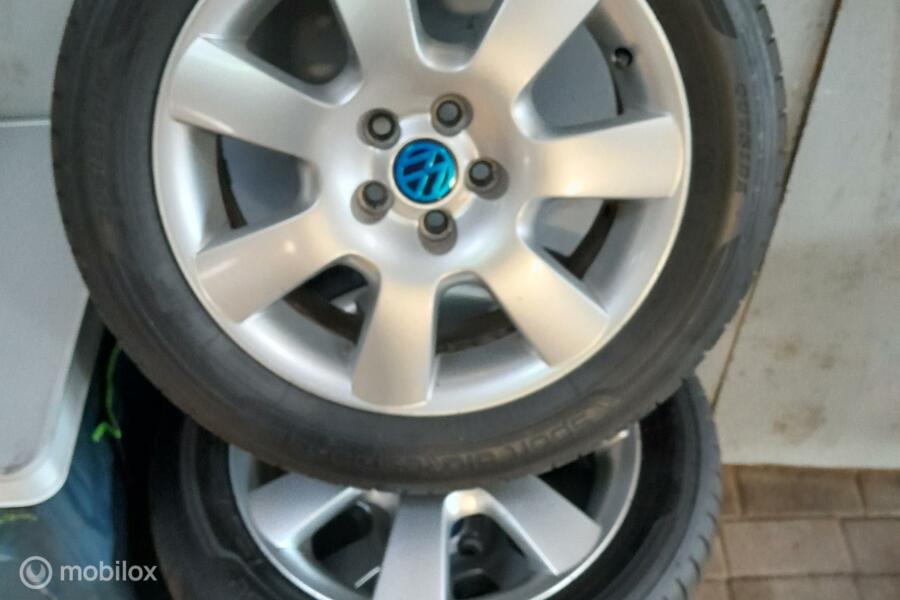 16-Inch Borbet Velgen incl. Dunlop Banden Voor Volkswagen ed