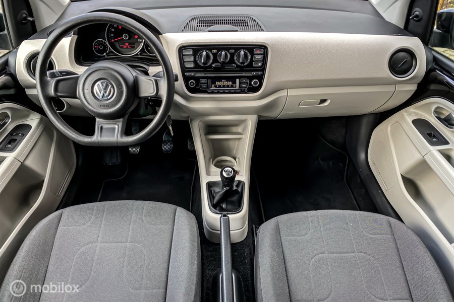 Volkswagen Up! 1.0 move up! Airco 75 PK! Nieuwe APK!