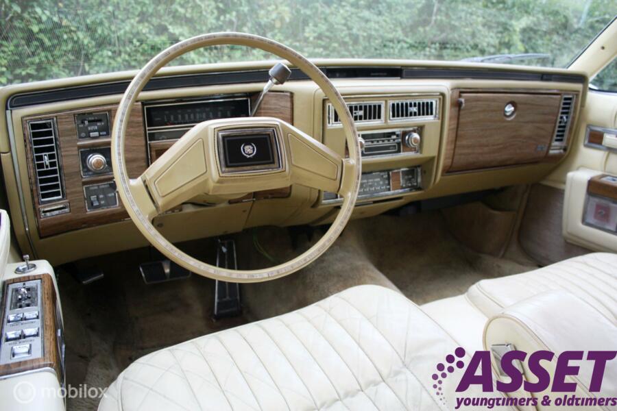 1984 Cadillac Sedan De Ville 4.1 V8 | zeer origineel en goed