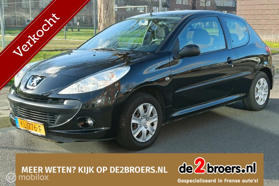 Peugeot 206 + 1.1 XR Airco/ Nieuwstaat