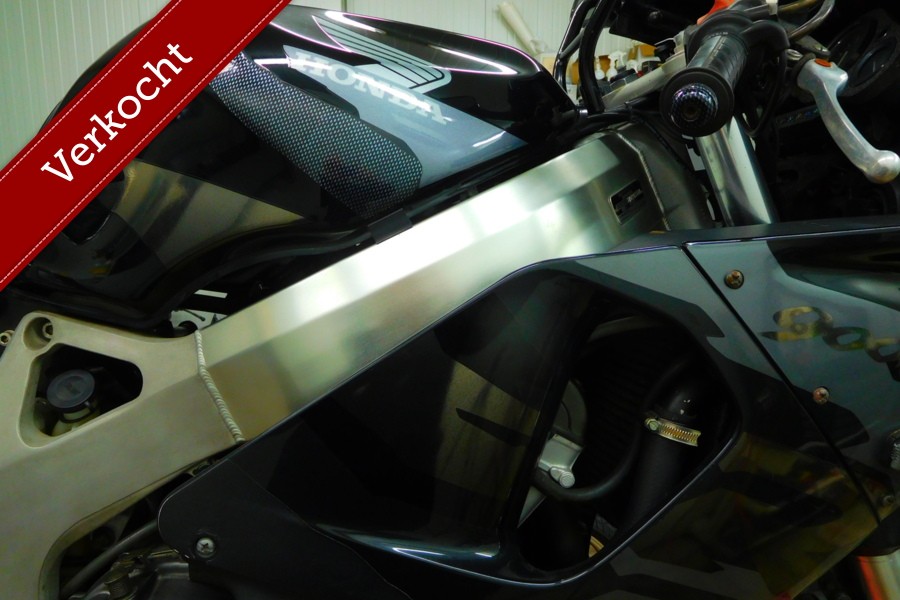 Honda Sport CBR 900RR Fireblade