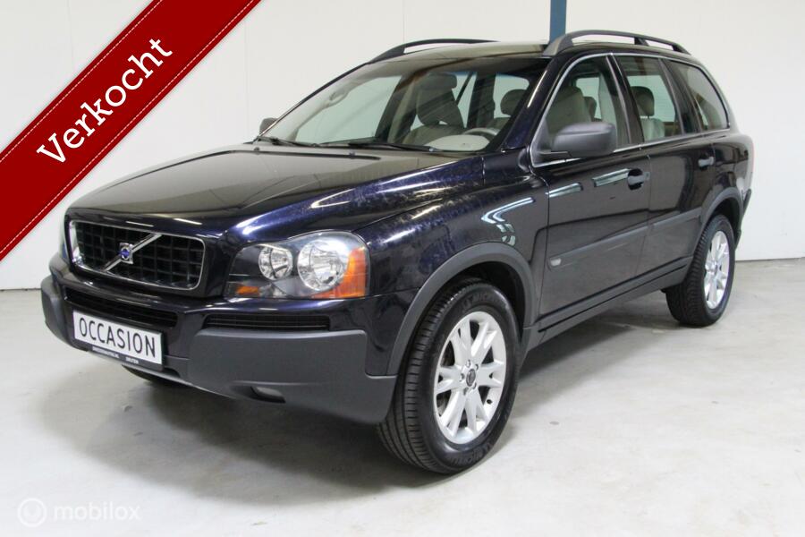 Volvo XC90 2.5 T Momentum 7-PERSOONS/YOUNGTIMER