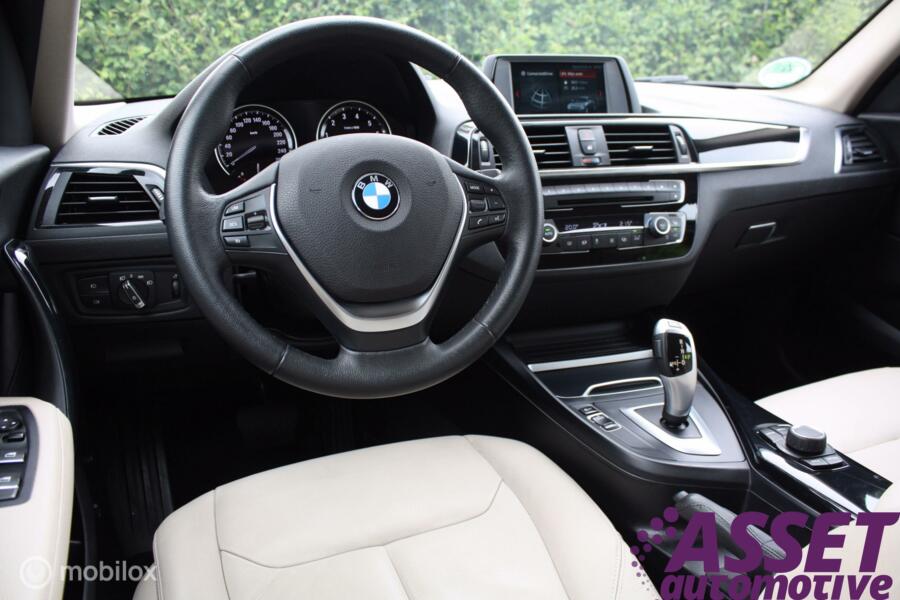 BMW 1-serie 125i 224pk AUT Urban Line | LED-koplampen | Leer
