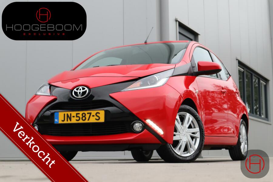 Toyota Aygo 1.0 VVT-i x-wave / Open dak / Airco / Camera / +Grote beurt + Nwe koppeling