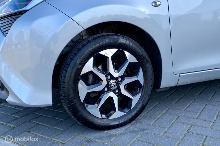 Toyota Aygo 1.0VTT x-play|Apple Carplay|Camera|Nieuw Model|