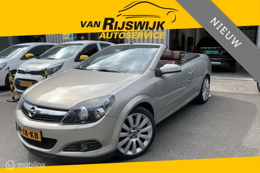 Opel Astra TwinTop 2.0 Turbo Cosmo