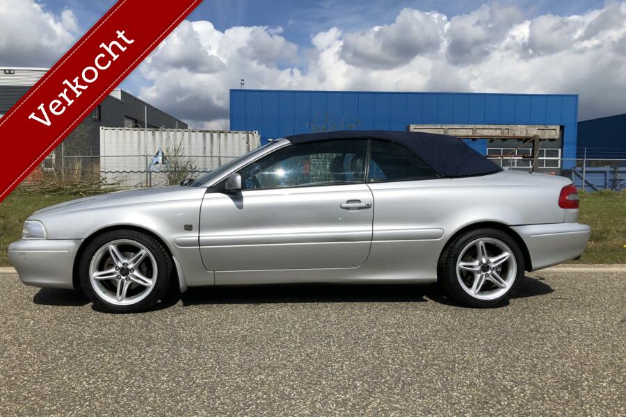 Volvo C70 Convertible 2.0 T Prestige Automaat/Leer/PDC/Clima/Cruise