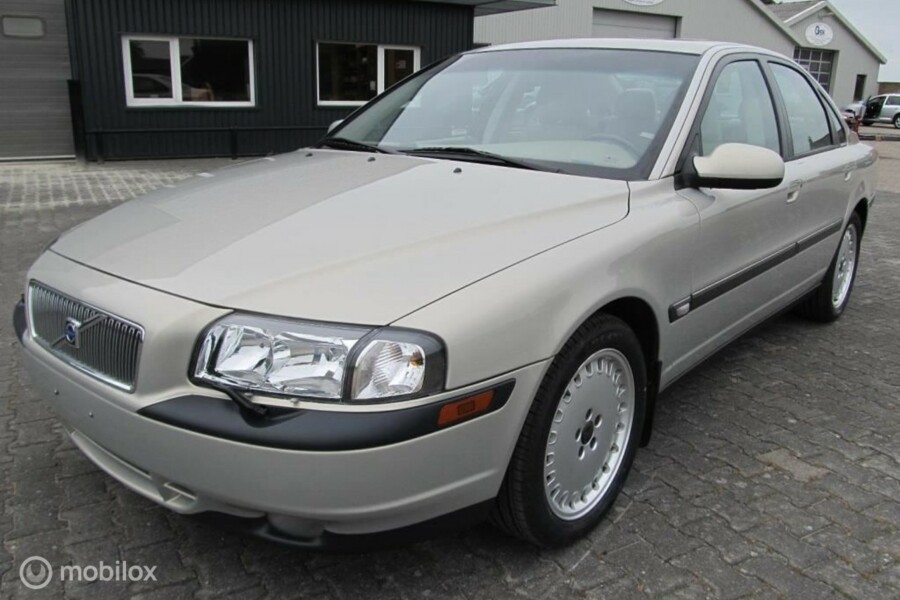 Volvo S80 - 2.9 Geartronic Exclusive YOUNGTIMER, 65835 mooi