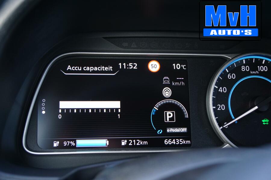 Nissan LEAF Acenta 40 kWh|INCL.BTW|ADAP.CRUISE|WARMTEPOMP|CAMERA